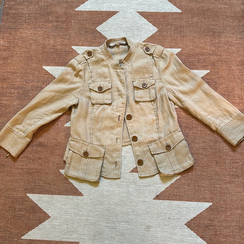 Size 6 Banana Republic heritage tan military style jacket.